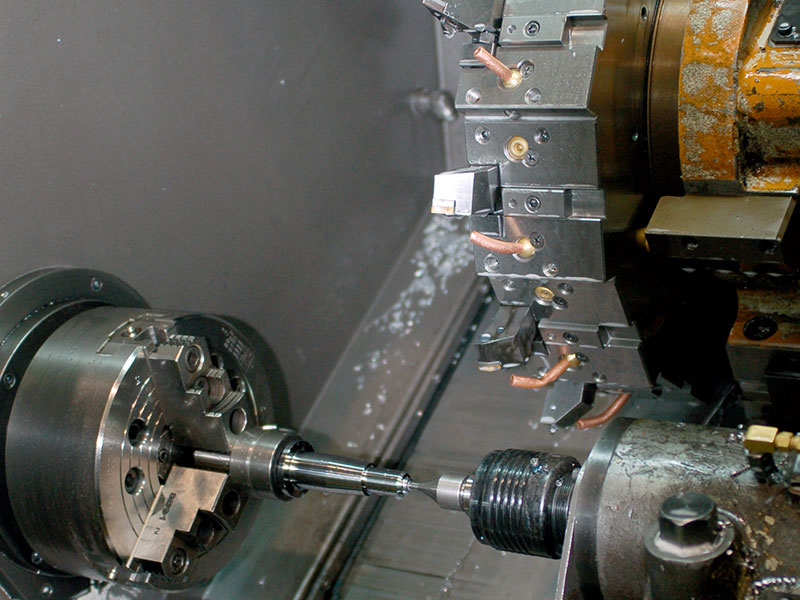 Mecanizado CNC (acero/aluminio), expertos en piezas de chasis de vehículos