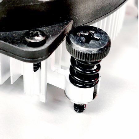 Spring screws enhance the tightness between the heat source and the heatsink.