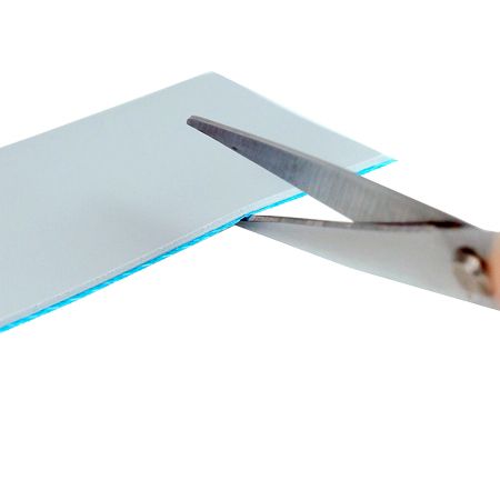 Extreme performance thermal pad, easy to cut with adhesion on both sides, convenient to use.