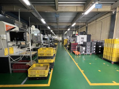 Han Xiang Technology CO., LTD.-Aluminium CNC machining Area.
