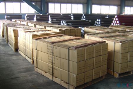 6.Pallets with Cartons