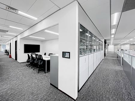 Splendor Lighting engery-saving office lighting fixtures for CTCI HQ offices.