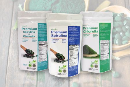 Biophyto® Espirulina Natural / Clorela - Nossas algas de grau premium de spirulina e chlorella estão disponíveis em forma de comprimido e pó