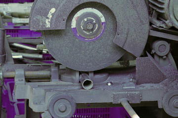 tube cutting equipment to cut pipes with required sizes