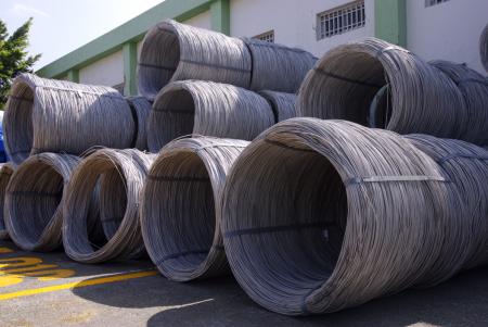 Rostfritt stålwire enligt AISI och SUS-standard - Strikt inspektion av råmaterialleverantör och användning av högkvalitativt rostfritt stålwirestav.