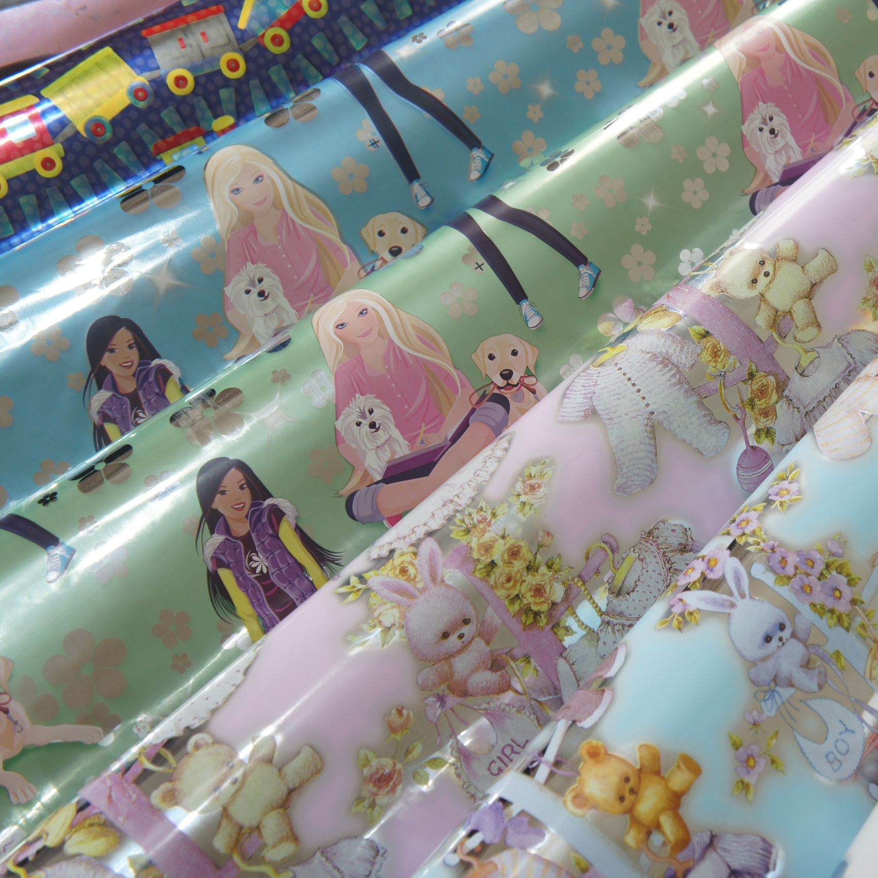 Metallic BOPP wrapping paper with girl kids design printed for gift packaging
