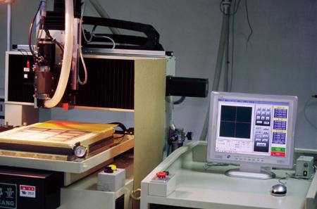 Découpe laser CNC