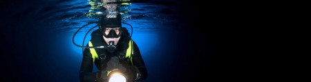 Linterna de buceo - Linterna impermeable para uso bajo el agua profunda