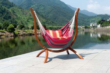Swing Chair Stand - Freestanding outdoor leisure wooden swing chair
