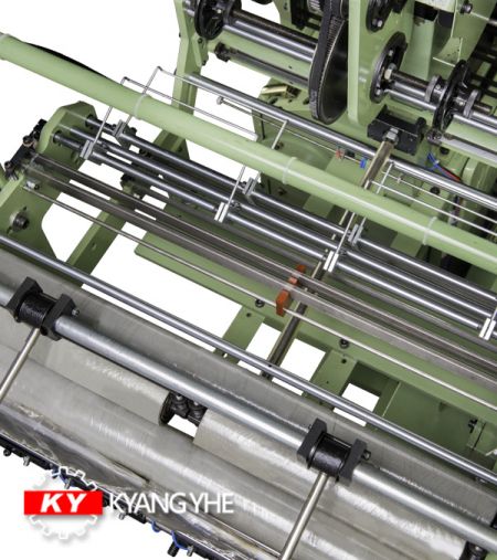 Машина для виробництва гачкових і петелькових ремінців - KY Гачок і петля ремінця голковий ткацький станок