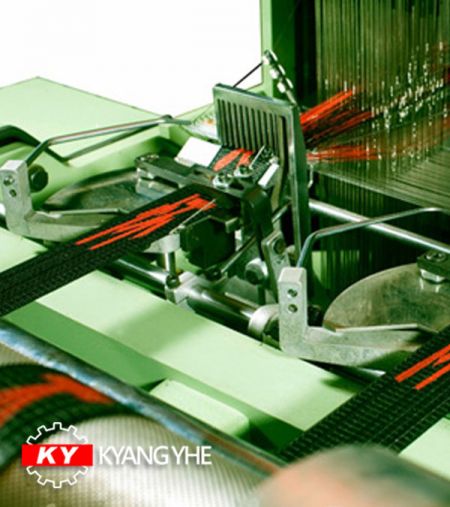 Партікулярний широкий та вузький комп'ютеризований жаккардовий варстат - KY Запасні частини для широкого вузького жаккардного ткацького станка KY для рейкового носія та вісі.